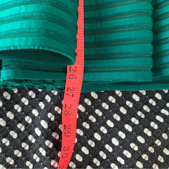 MAJE Green pleated skirt in Neoprene FR 34 / US 2 - Picture 9 of 15